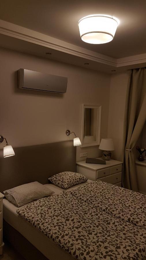 Panni Luxury Apartment Next To Gozsdu Garden Budapest Eksteriør billede
